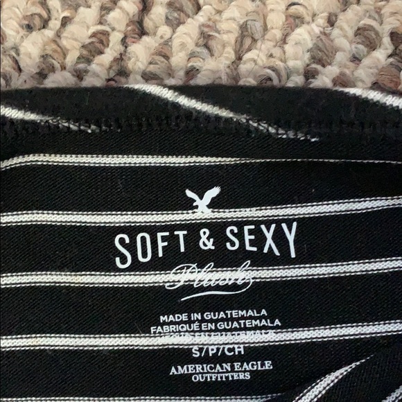 Black striped American Eagle shirt - Picture 2 of 2